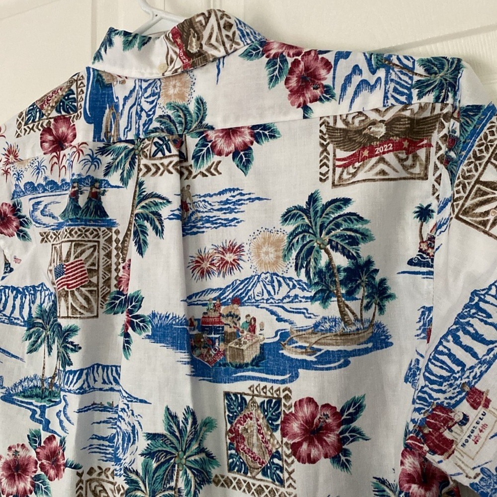 Reyn Spooner Hawaiian Shirt Summer
Commemorative 22 Natural Button Down Medium - Picture 7 of 12